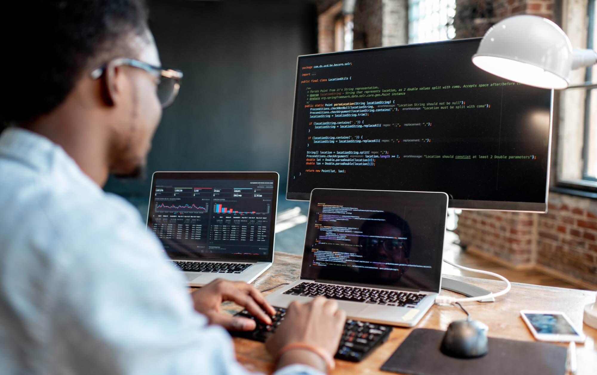 Programmierung am Computer – Umschulung Informatik mit IHK-Abschluss